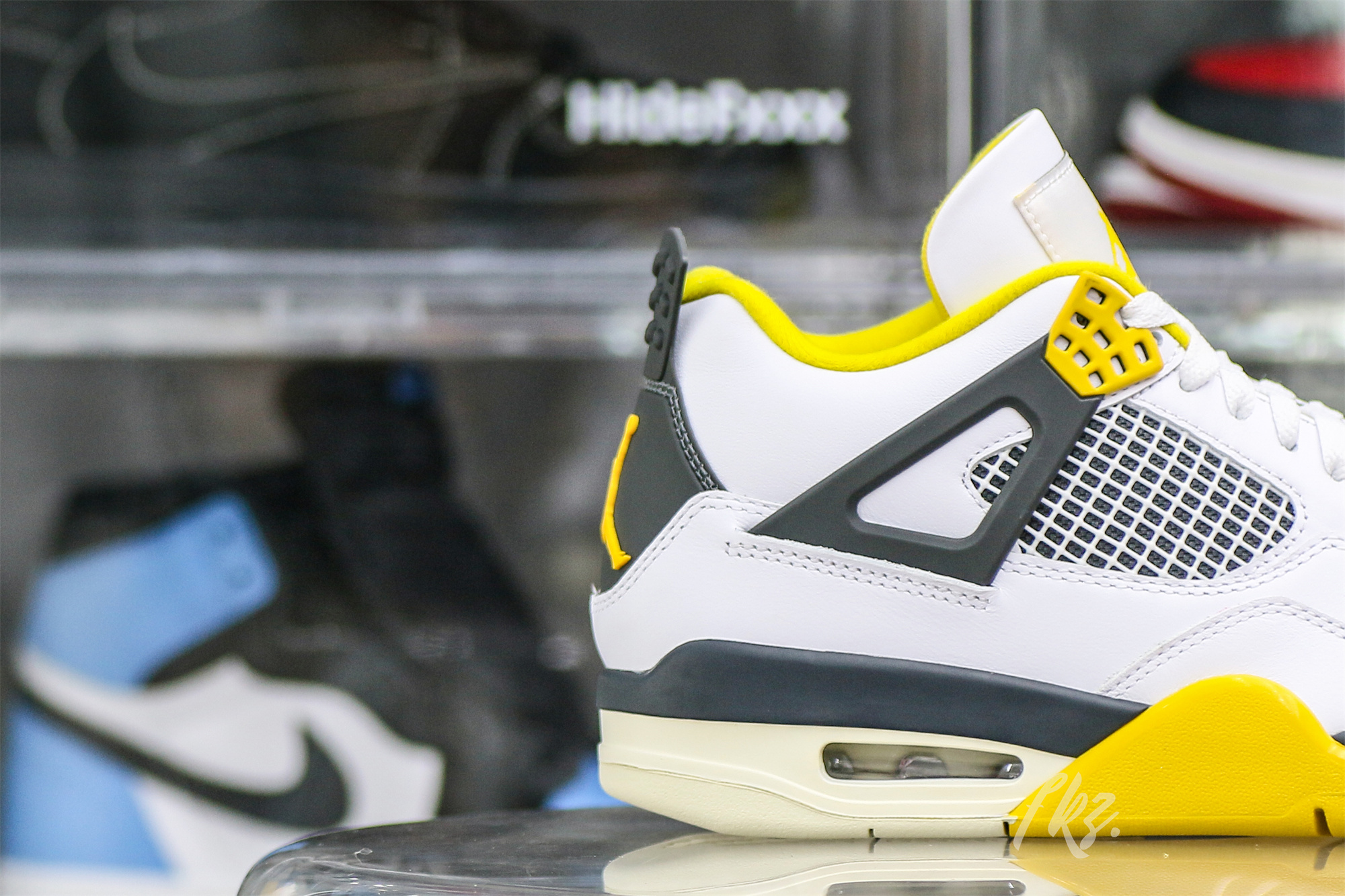 Air Jordan 4 “Vivid Sulfur” 2024 (Ln5 A1)
