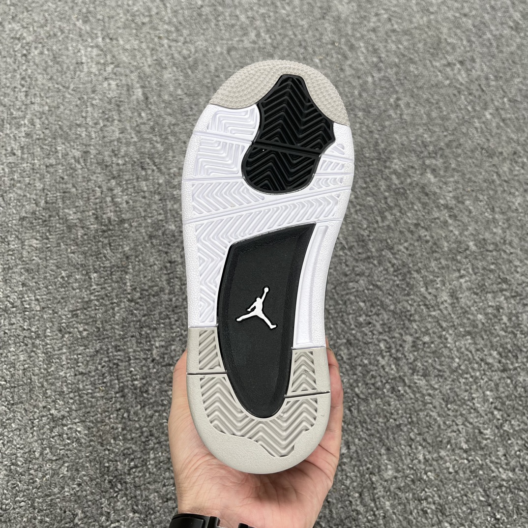 Air Jordan 4 Black Military Kid