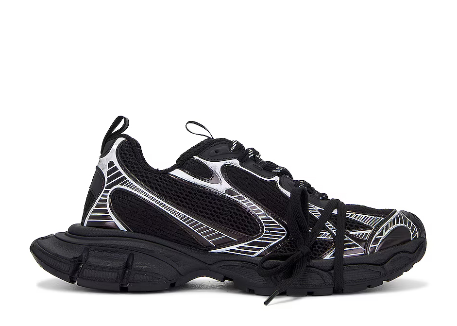 B@lenciag* 3XL Ski Sneaker in Black and white