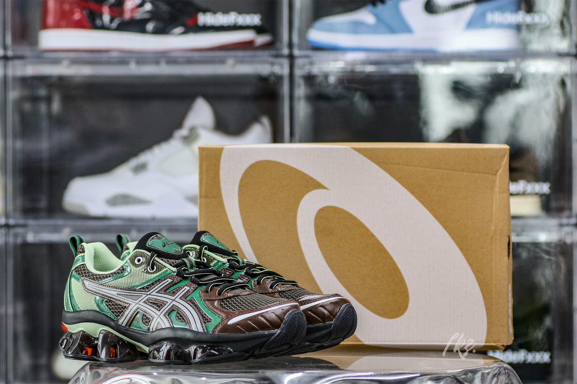 Gel Quantum Kinetic Dark Sepia Shamrock