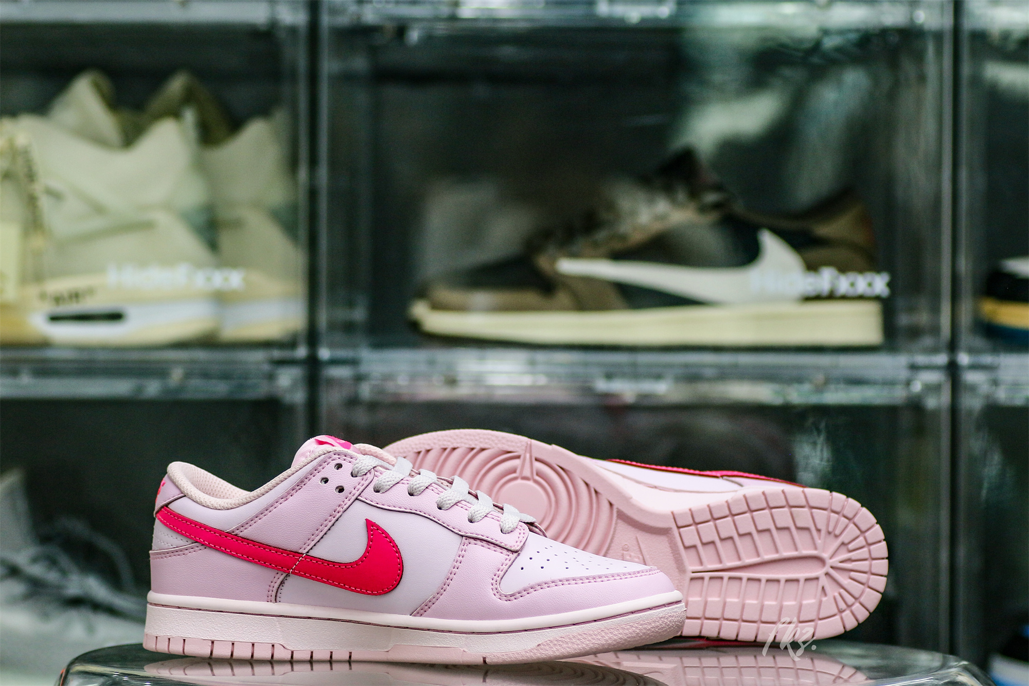 Nike Dunk Low ‘Triple Pink’ Women’s