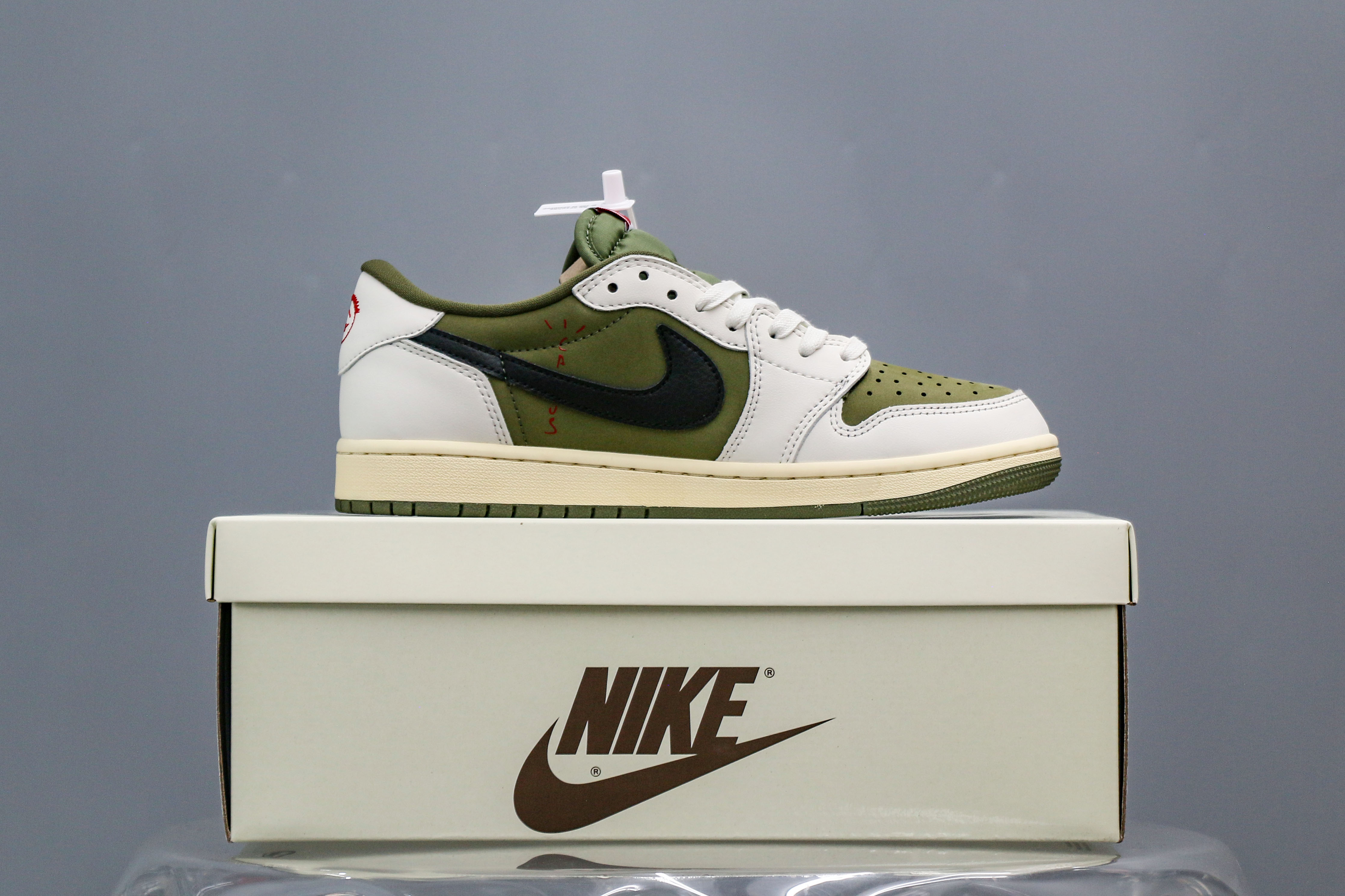 Travis Scott x Air Jordan 1 ‘ Medium Olive’ (A2 Batch)