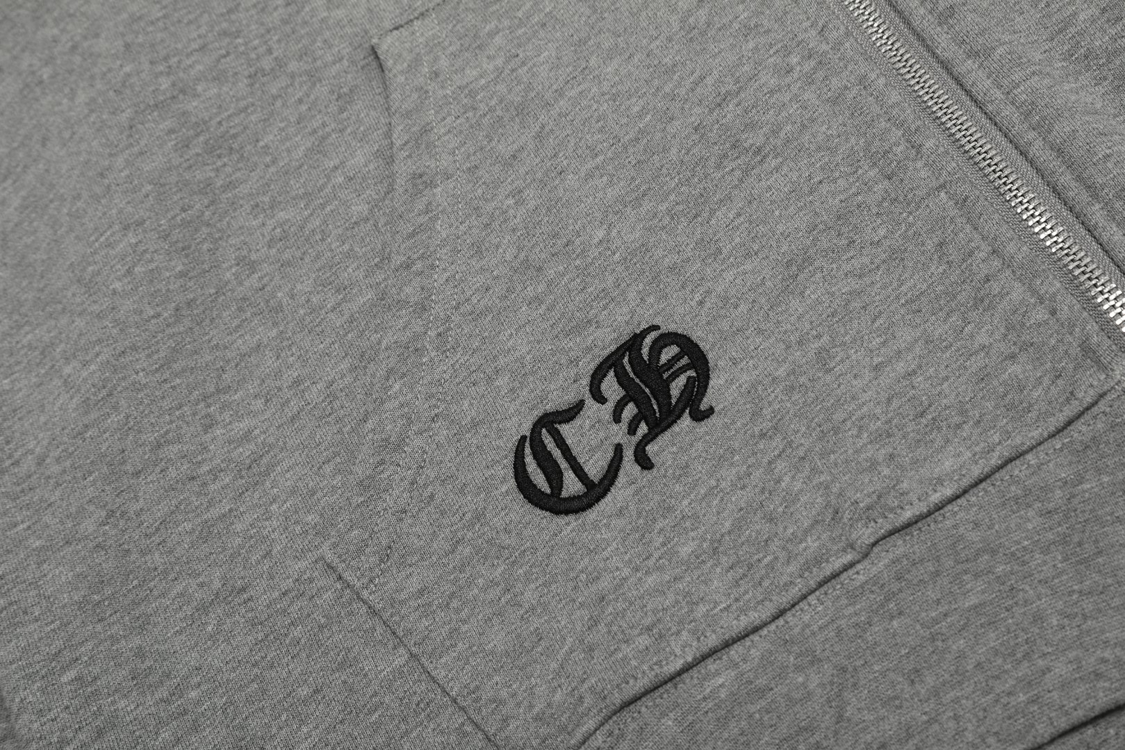 Chrome Hearts gray embroidered and printed heavy-duty zip-up hoodie