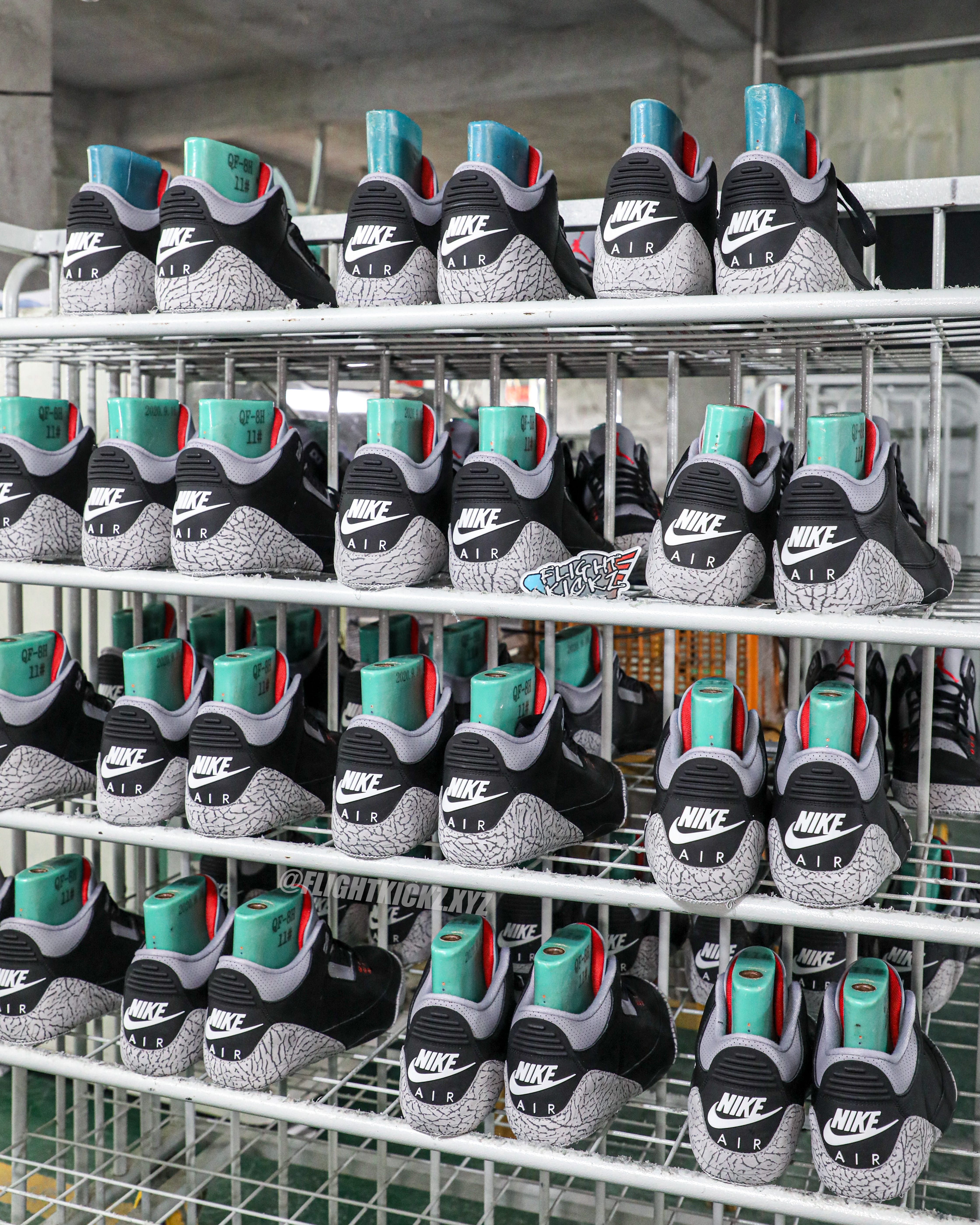 Air Jordan 3 Retro Black Cement Reimagined 2024 (Ln5 A1)