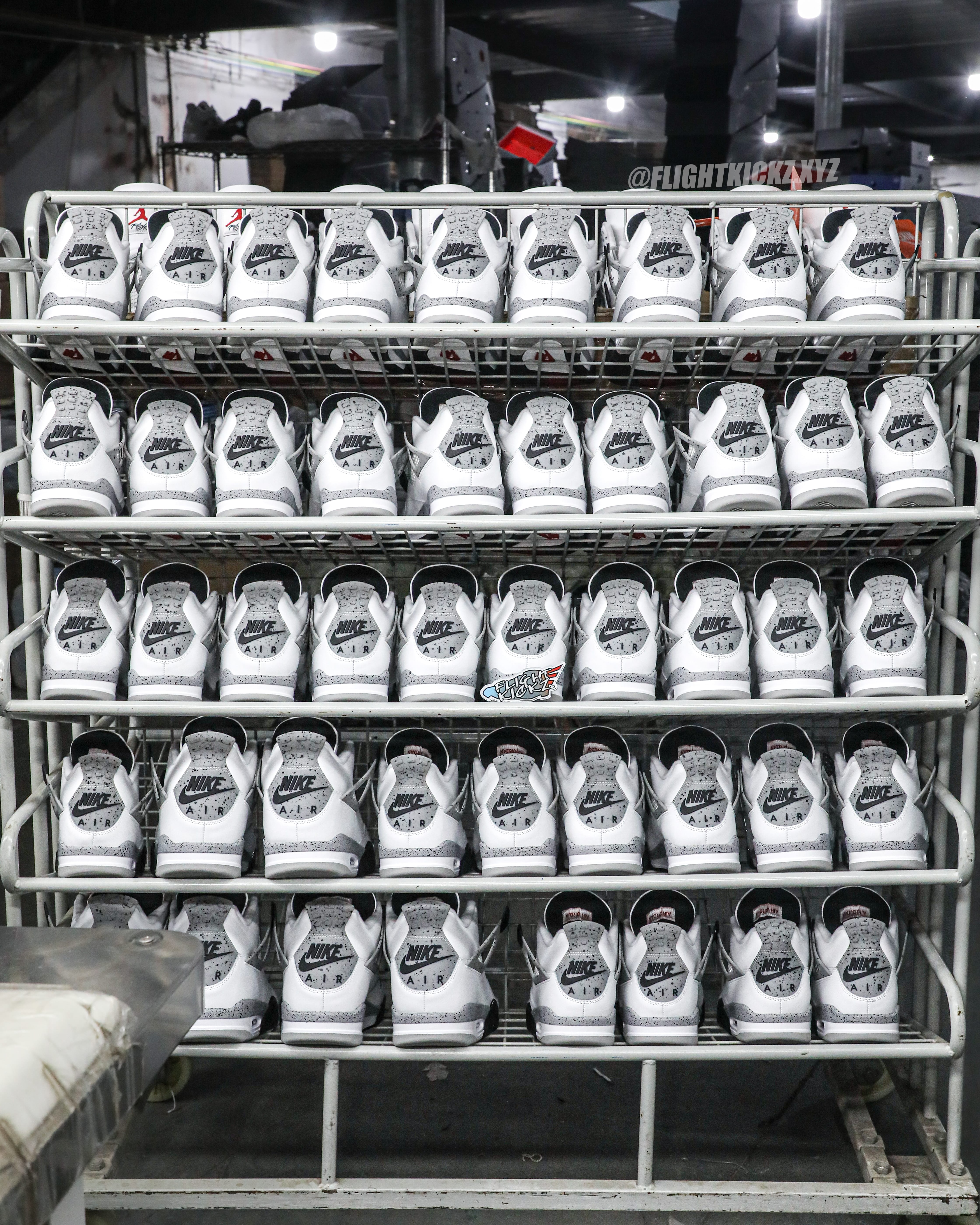 Air Jordan 4 Retro OG ‘White Cement’ 2025 (Ln5 A1)