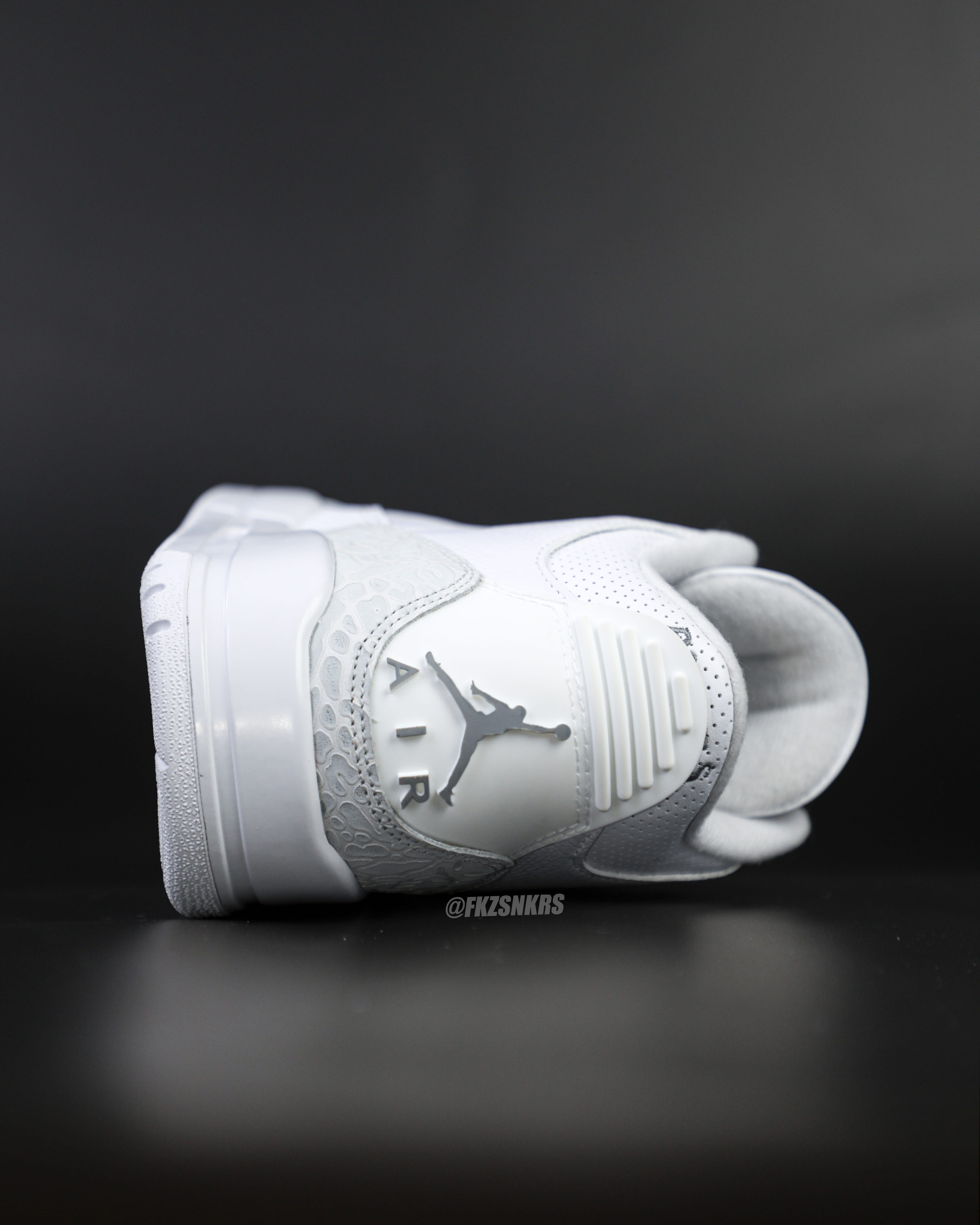 Air Jordan 3 “Pure Money” 2025 (Ln5 A1)