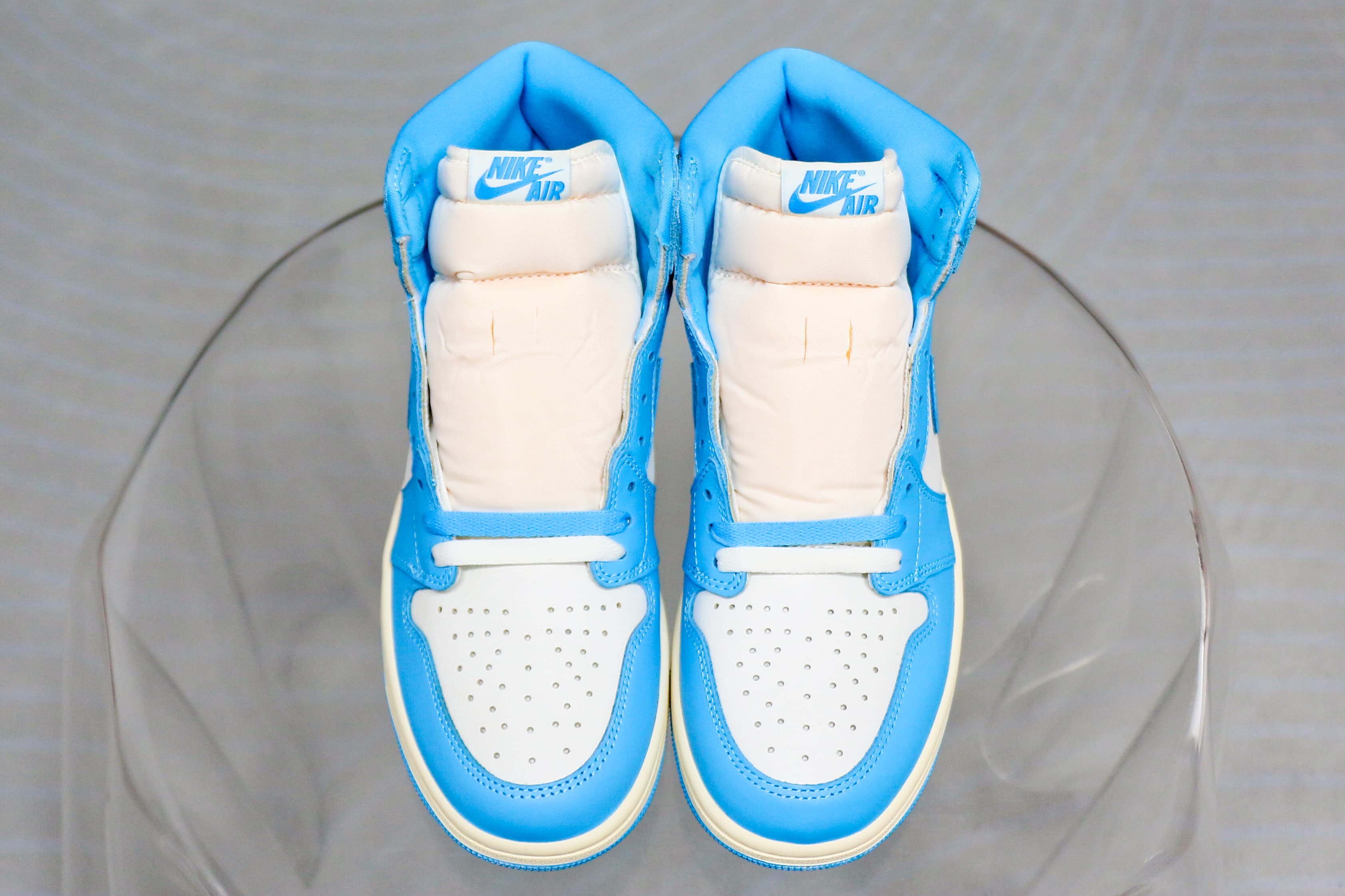 Jordan 1 Retro High OG UNC Reimagined 2025（Ln5 A1）